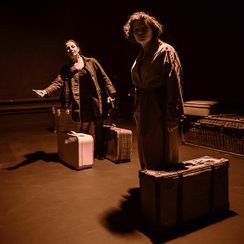 Fugueuses - Théâtre 2.21 - 2013